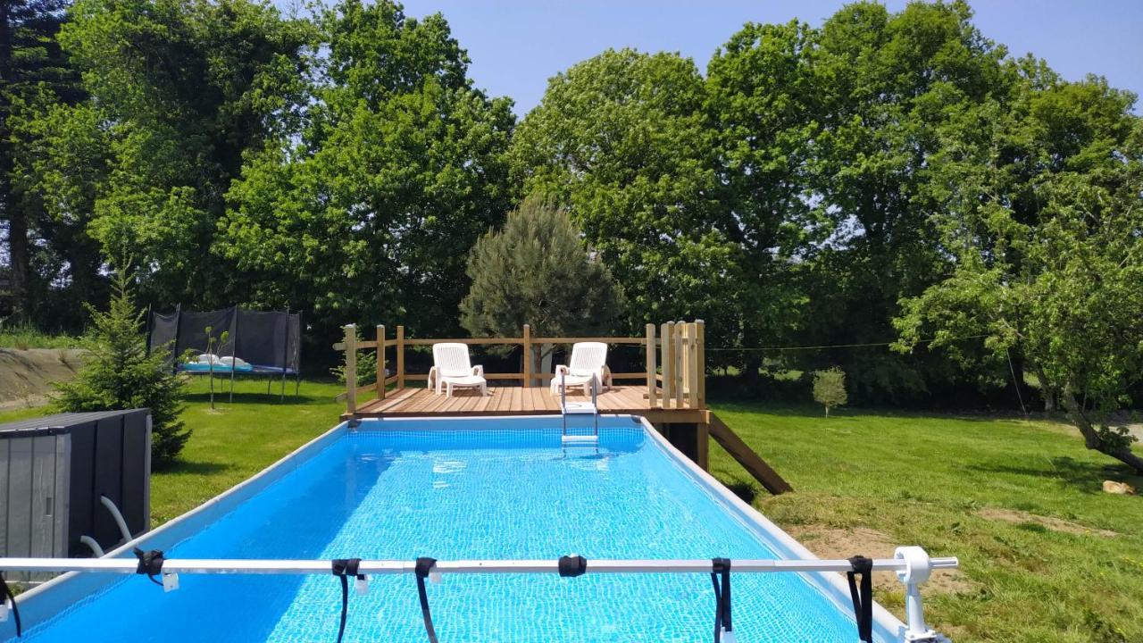 Gite "La Renaudaie" - Piscine Juvigny Les Vallees Esterno foto